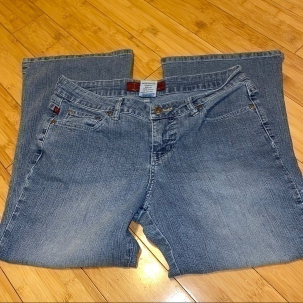 YMI Vintage 2000’s Y2K cropped flare denim jeans 100B7